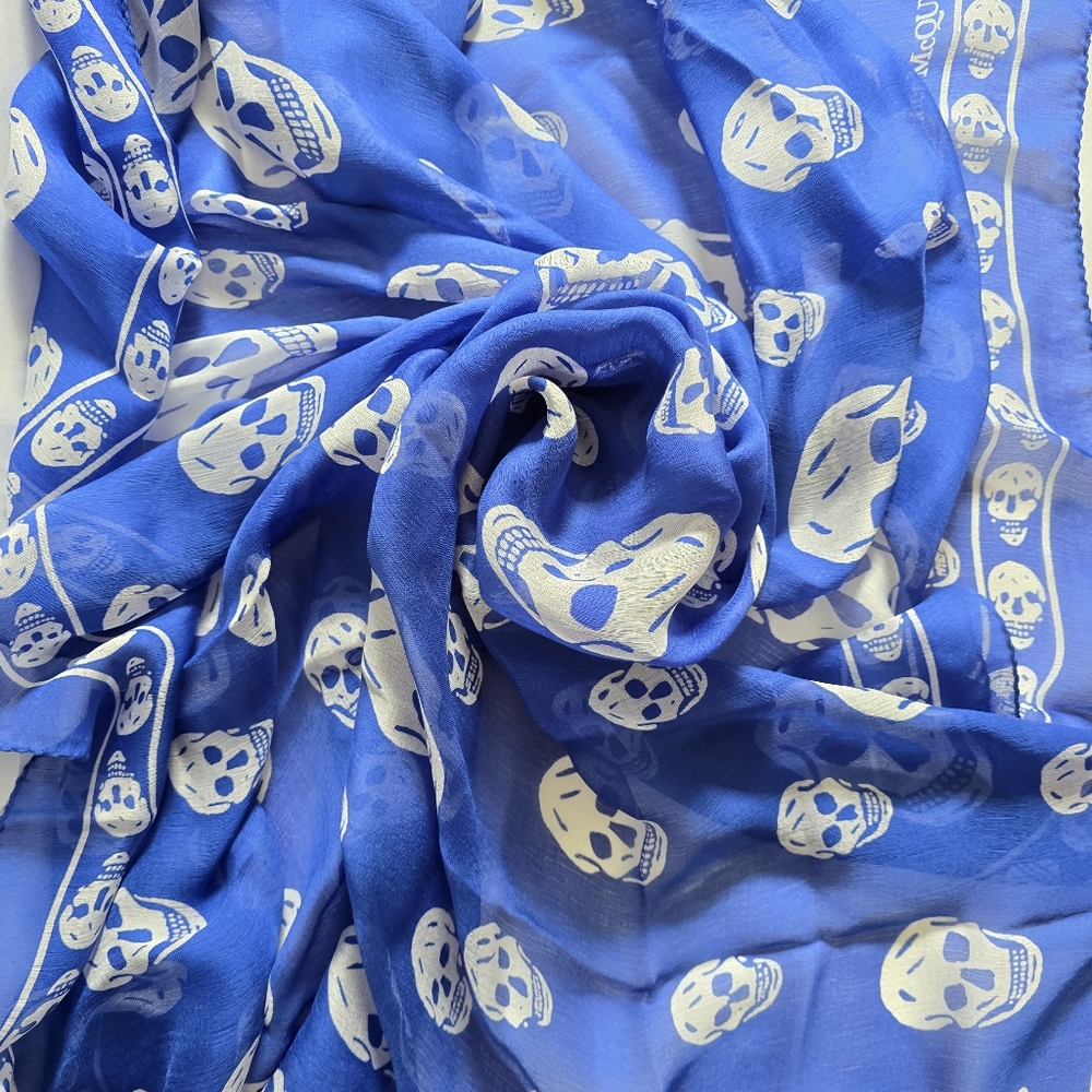 Alexander McQueen Skull Silk Scarf Blue - Picture 3 of 6